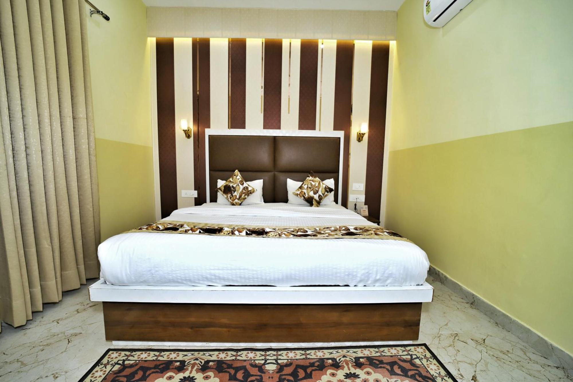The Orchid Retreat Appartement Agra  Buitenkant foto